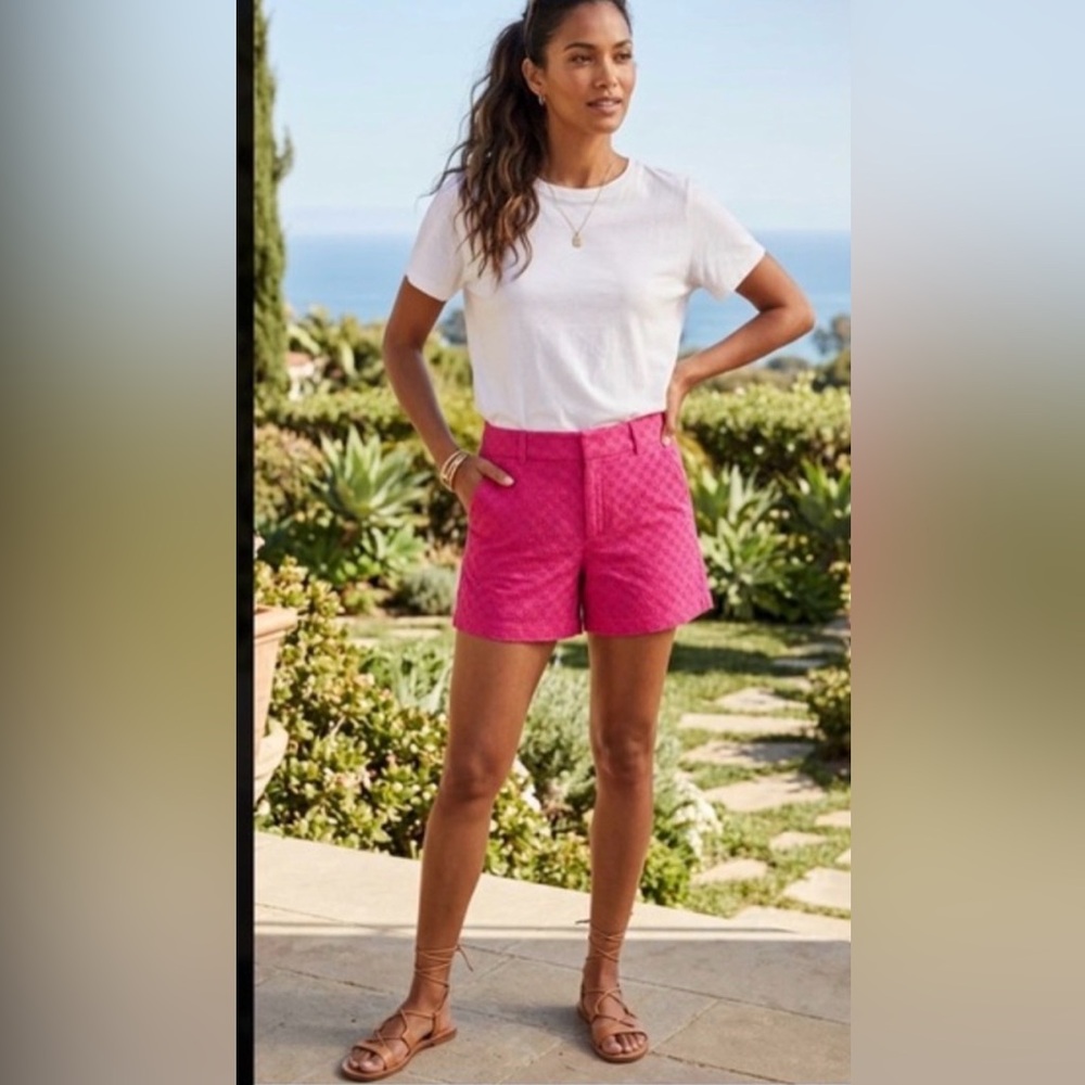 Banana Republic Cotton Eyelet Lined Shorts Fuchsia 6